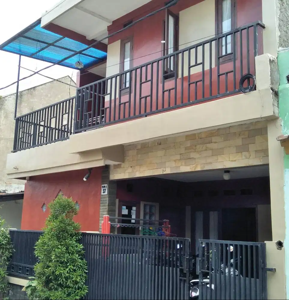 Dijual Rumah 2 Lantai