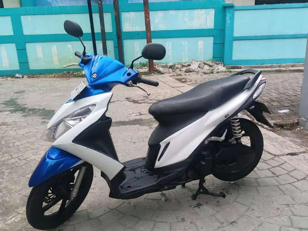 Suzuki SkyDrive 2011 stater tokcer halus mulus terawat