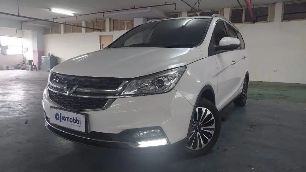 Like New TDP 8JT Wuling Cortez 1.5 CT Lux Bensin-AT 2022 Putih