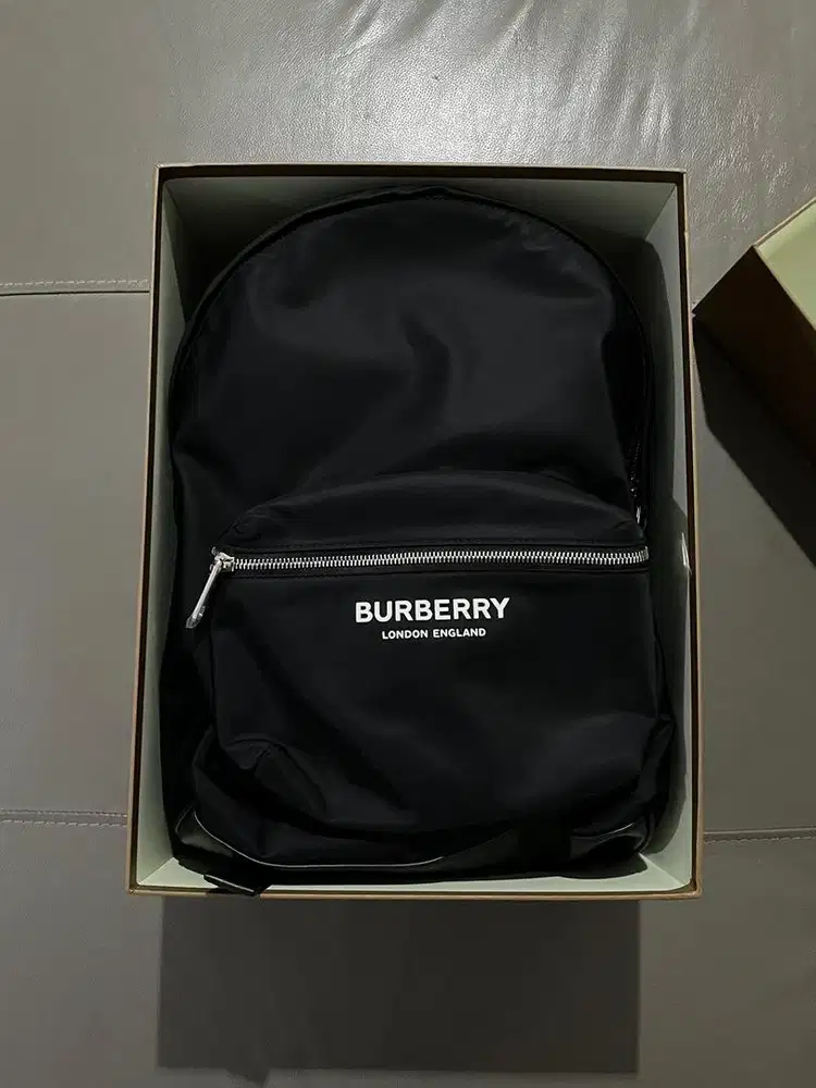 Tas Ransel Burberry 8063495 Black ML JETT BNIB ORI 100% DIJAMIN