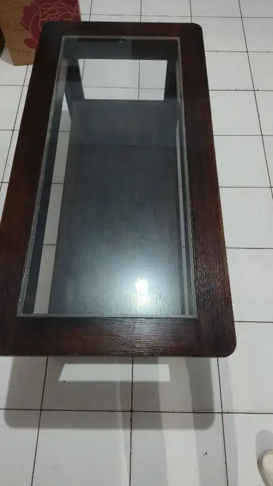 Meja Tamu Minimalis Kaca