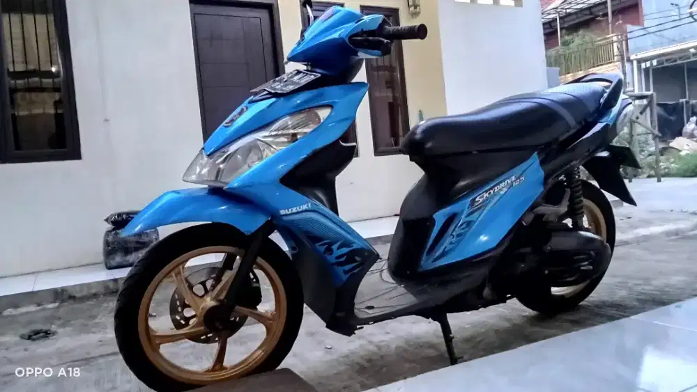 SUZUKI SKYDRIVE 125