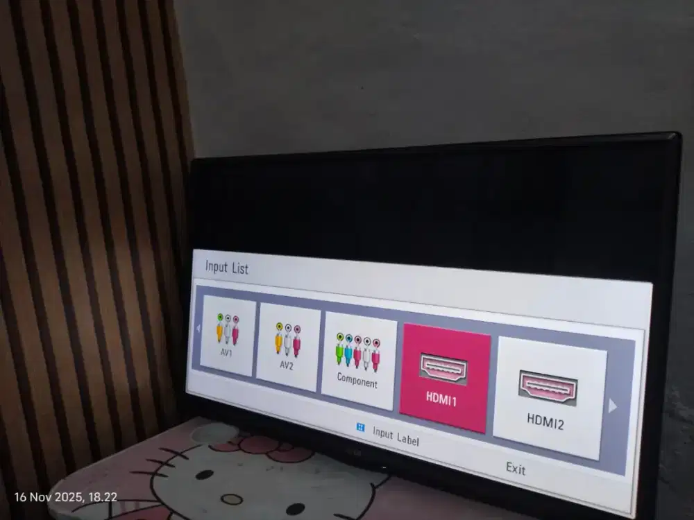 Tv LG 32 inch belum smart free breket nepis