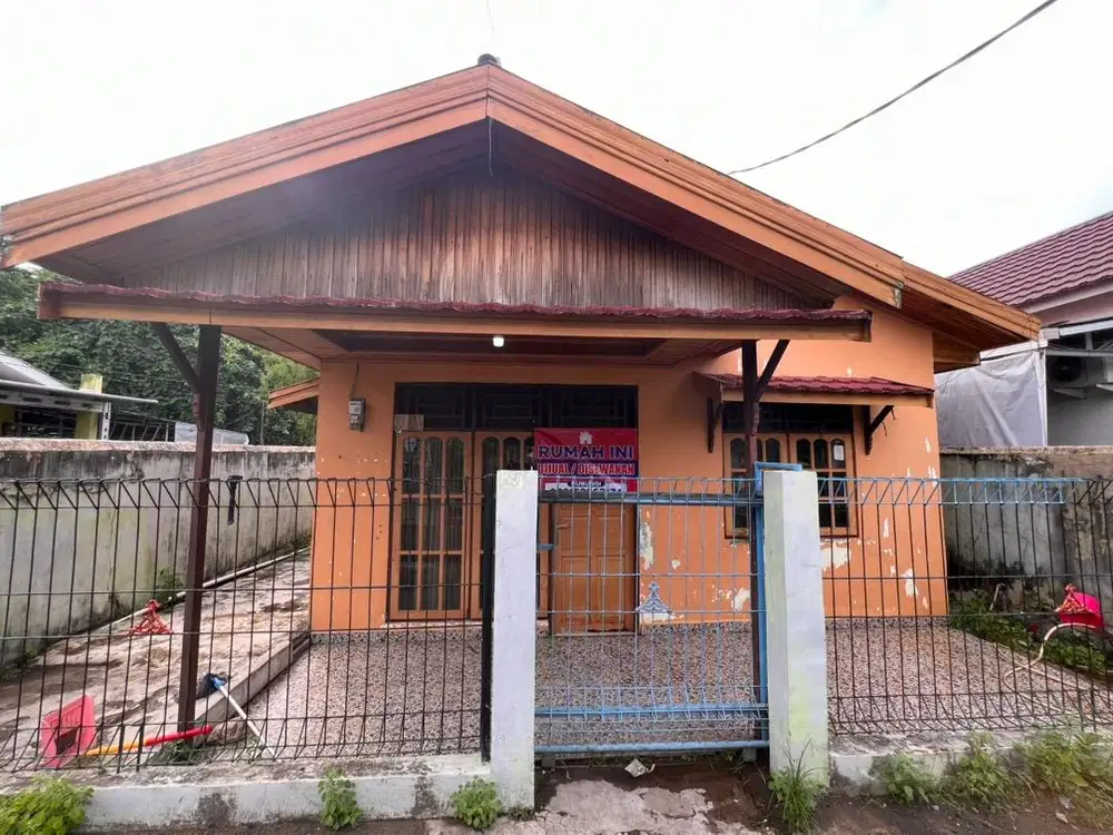 Dijual Rumah dekat Qmall