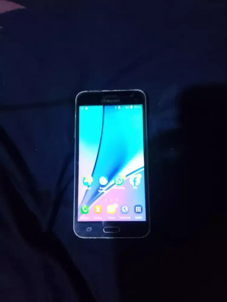 Samsung J3 2016
