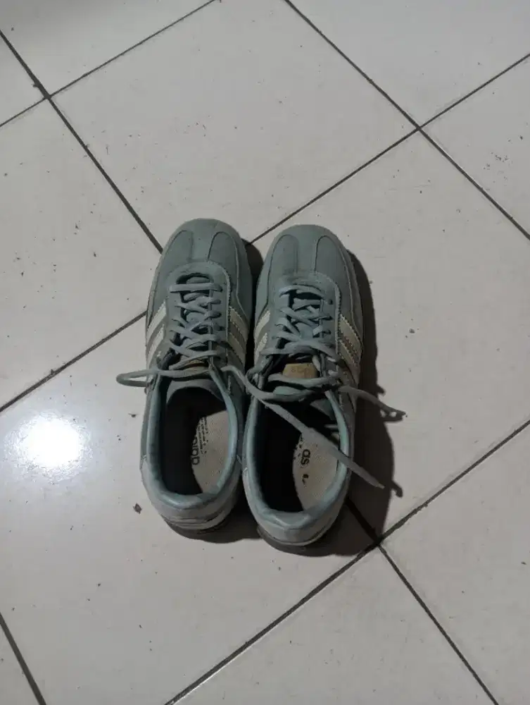 sepatu adidas spezial ice blue