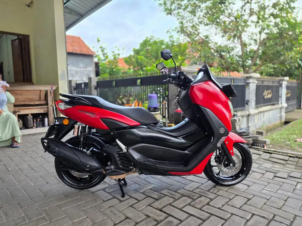 YAMAHA NMAX 2023 like new