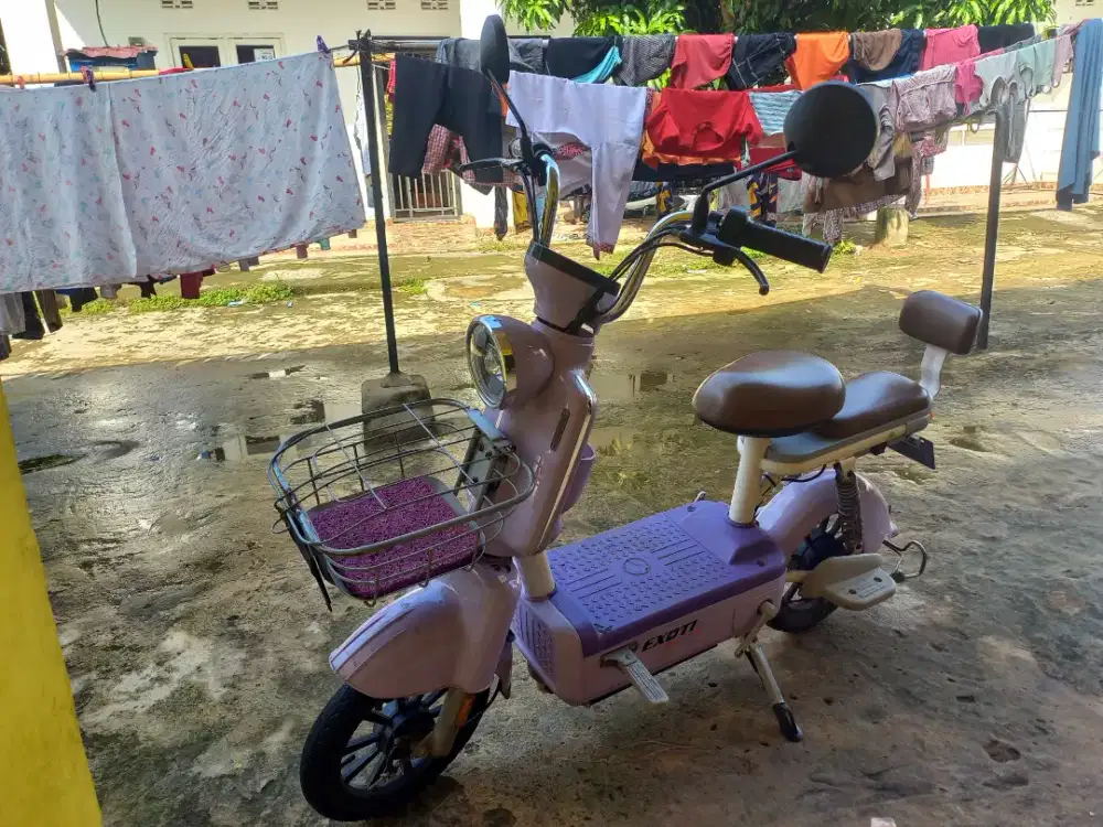 Sepeda listrik exotic