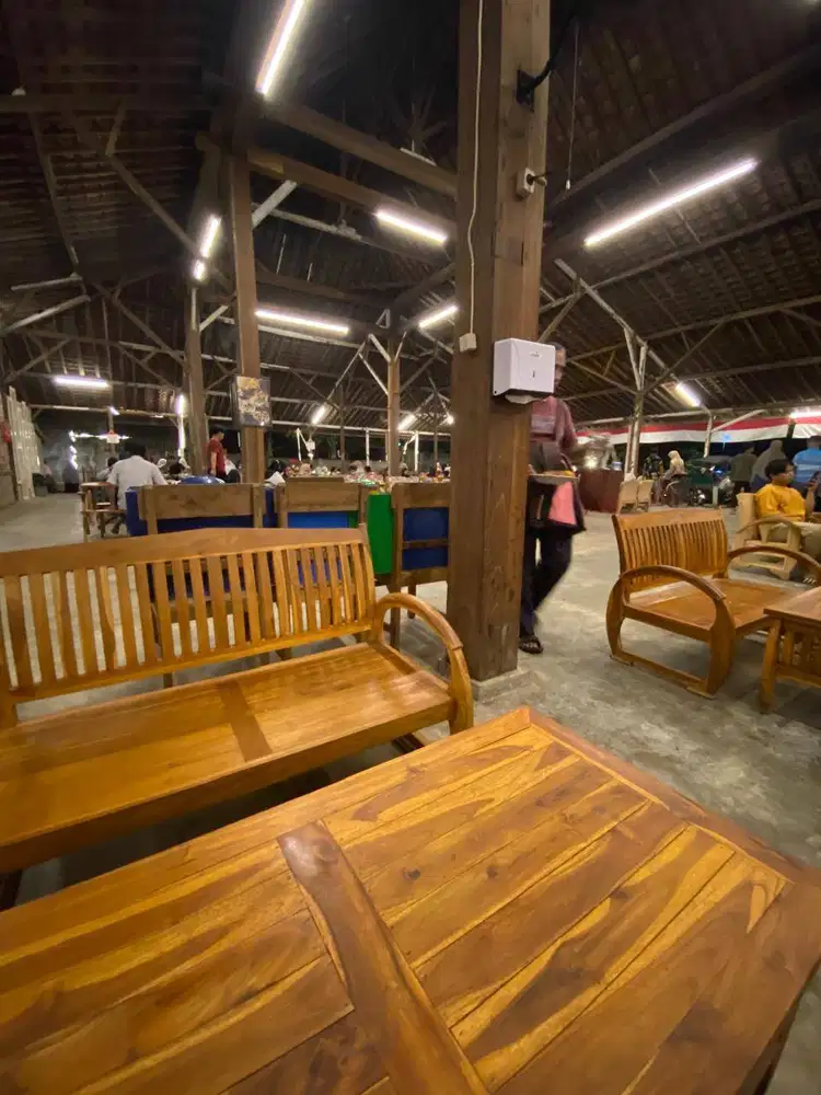 LOWONGAN SUPERVISOR RUMAH MAKAN WARUNG JOGLO