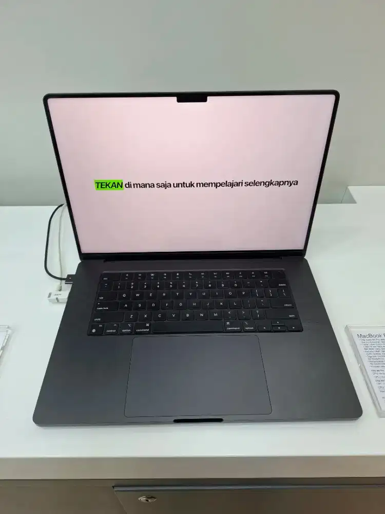 Kredit Macbook Pro 16 Inch