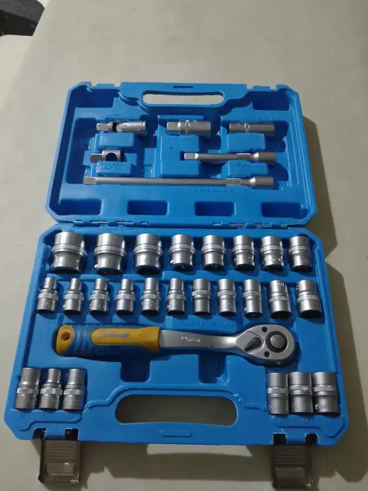 Kunci shock satu set komplit