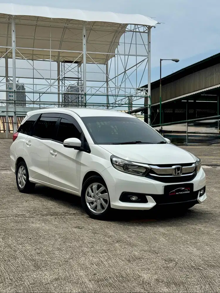 [TDP 8 JT] Honda Mobilio E Cvt Matic 2018 Putih Low Km 62 Ribu
