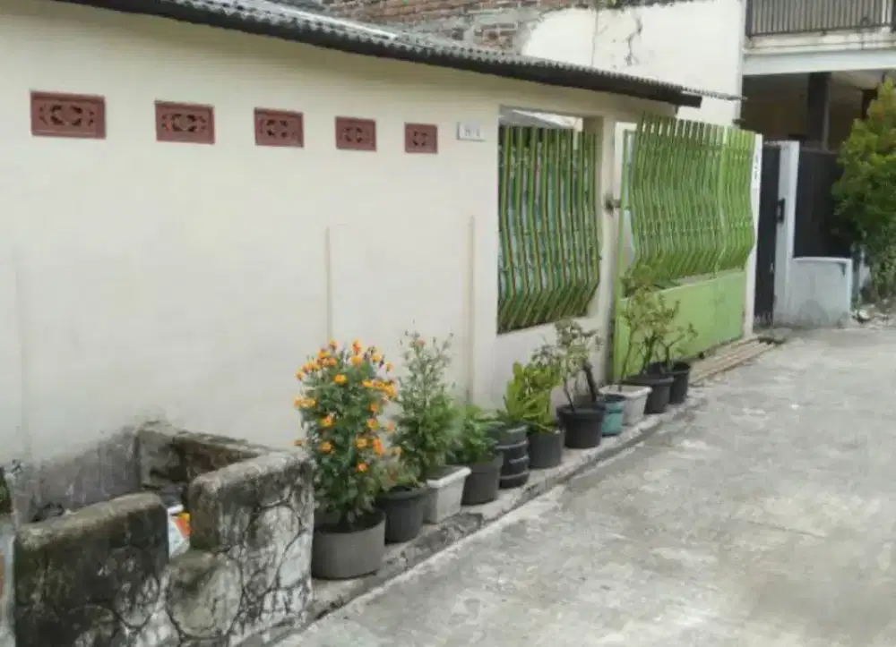 Dijual cepat rumah di komplek Margaasih permai