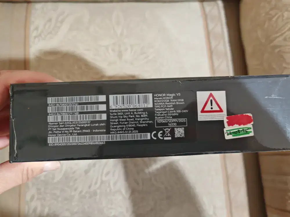 Honor Magic V3 - Fold tipissss, baru seminggu, ky baru (msh dalam box)