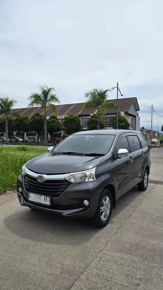 Daihatsu Xenia R matic 2016 Dp 20jt