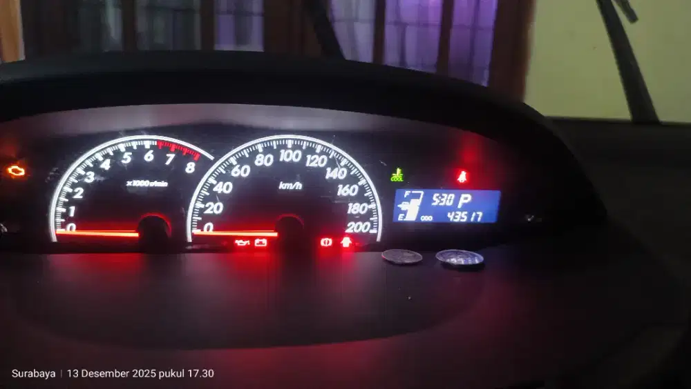 yaris 2012 AT orsnil low km