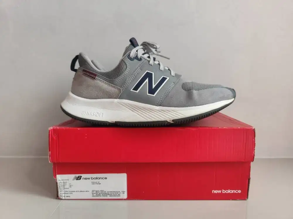 Sepatu New Balance Dynasoft UA900