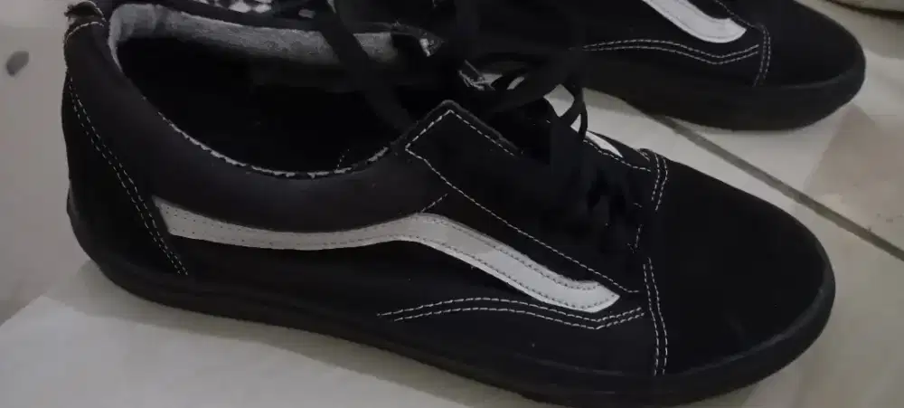 Vans Old Skool black true white