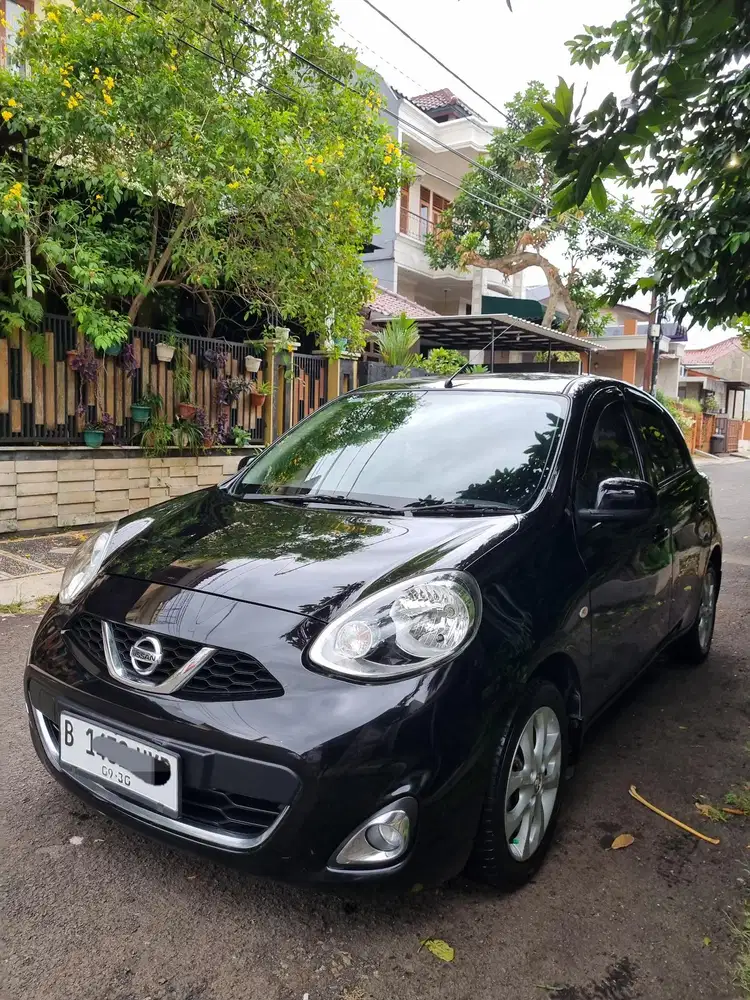 Nissan March 2015 Bensin