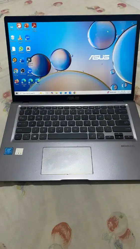 Di jual laptop asus vivobook X415 MA