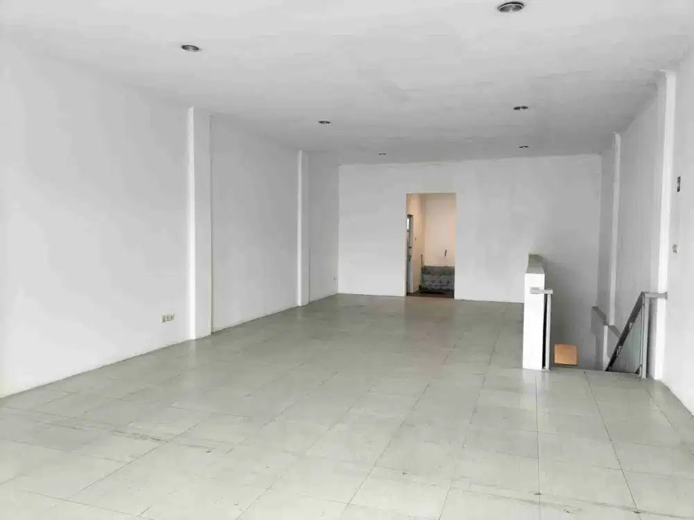 Dijual Ruko Siap Pakai di Mekar Wangi Singgasana Kota Bandung