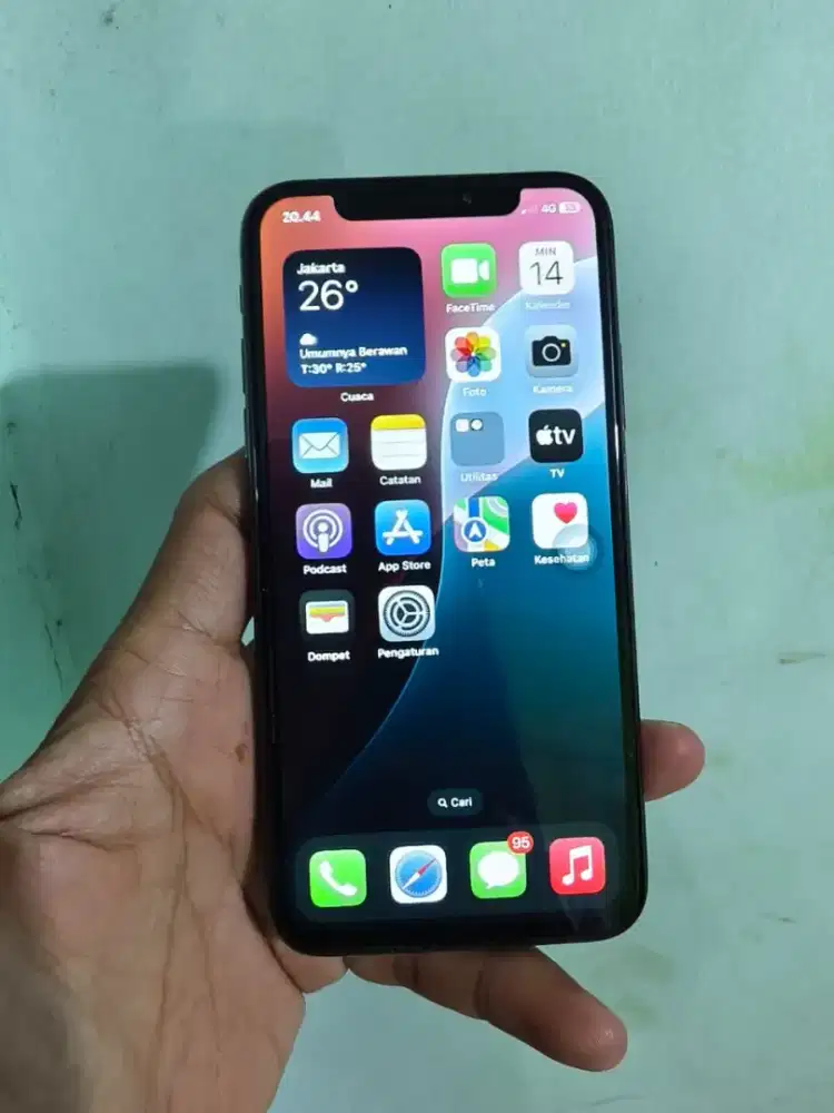 iPhone xs 64gb alloperator