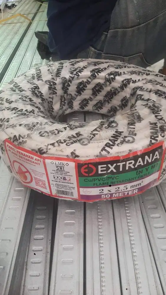 Jual cepet kabel 50 meter externa 2x2,5mm