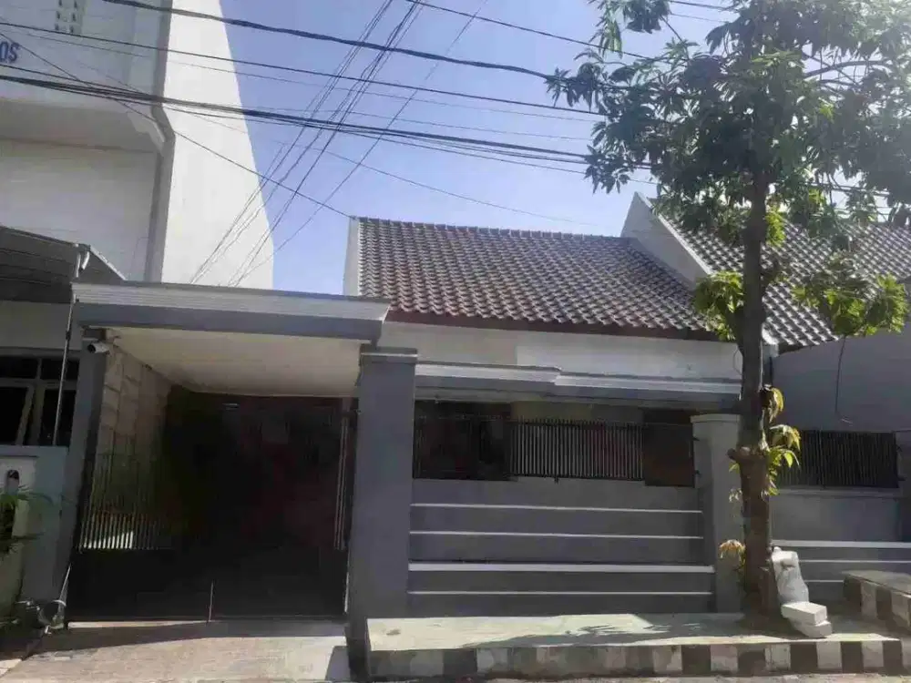 Dijual Rumah Kutisari Indah dekat Univ Petra