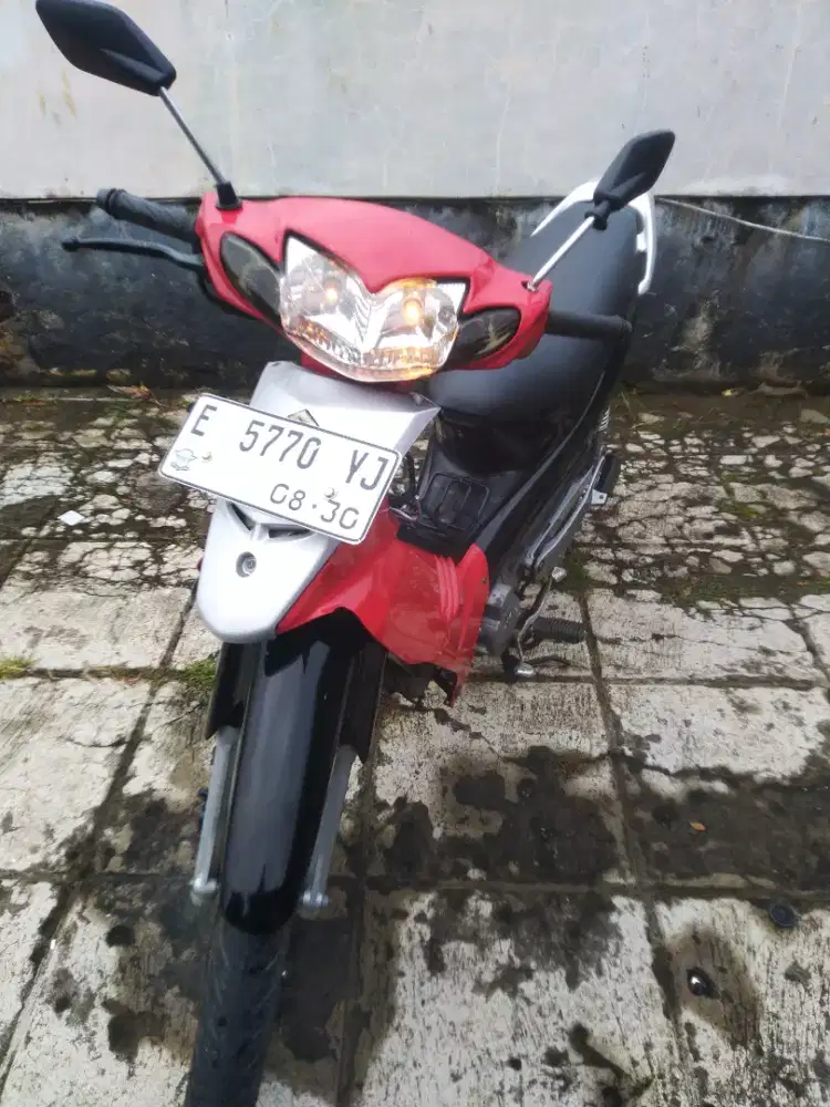 Suzuki Shogun R 125