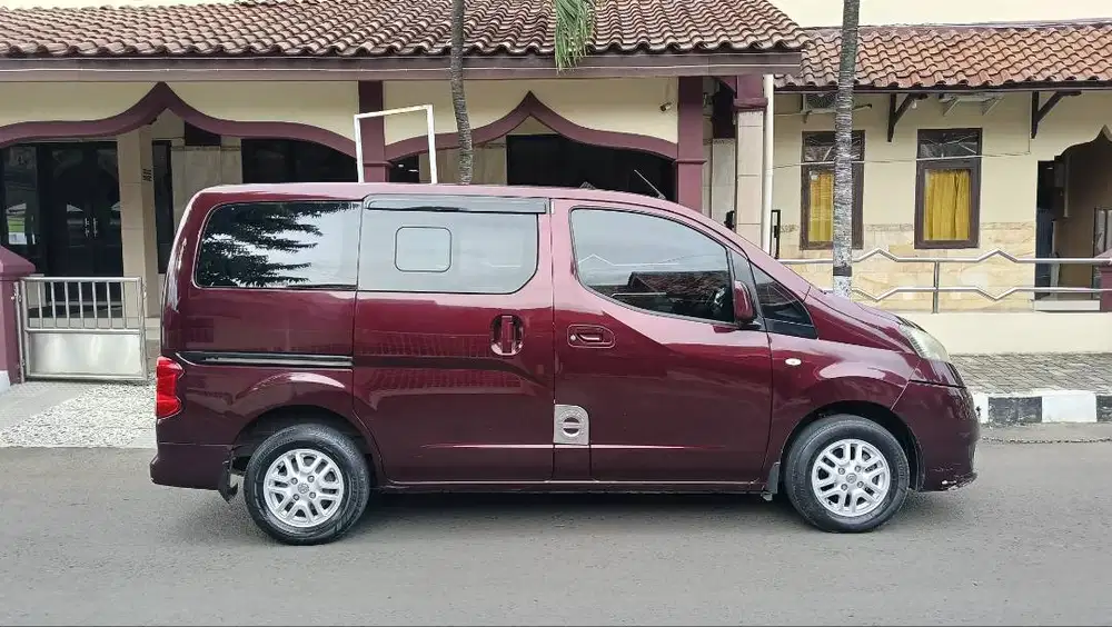 Nissan Evalia SV original