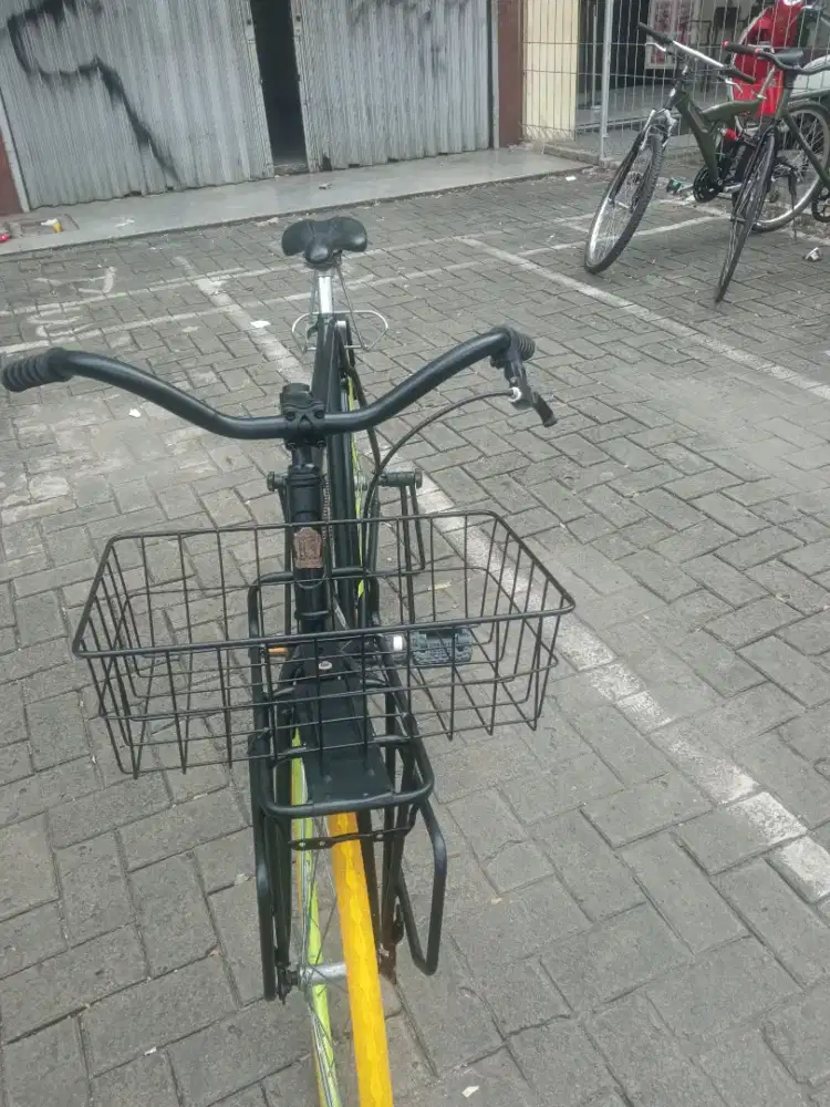 Robinsons Pixie antik