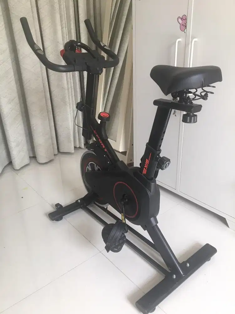 Spinning bike sepeda statis