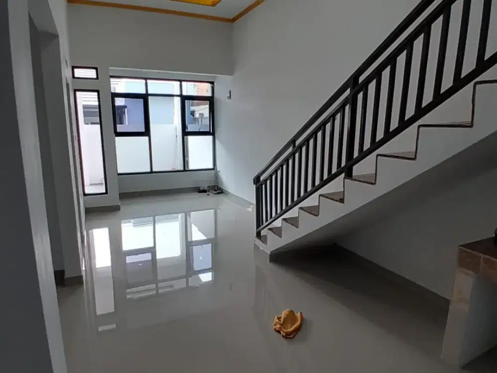 Rumah Nyaman di Pinus Regency Cluster Garden View