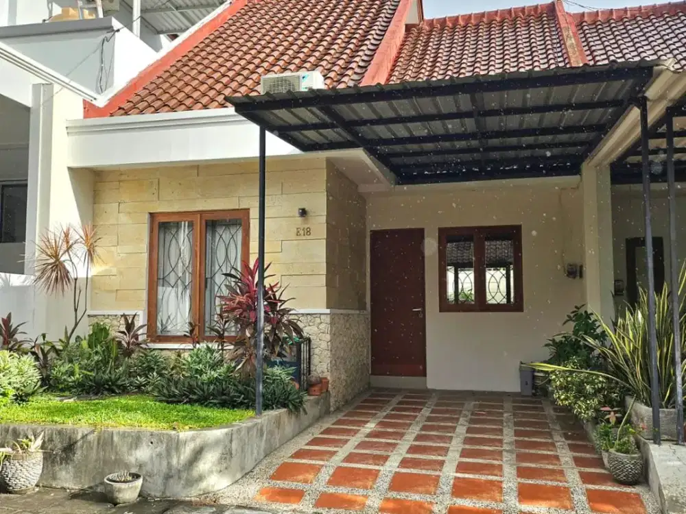 Rumah Lantai 1 di Jl Raya Kesambi Kerobokan