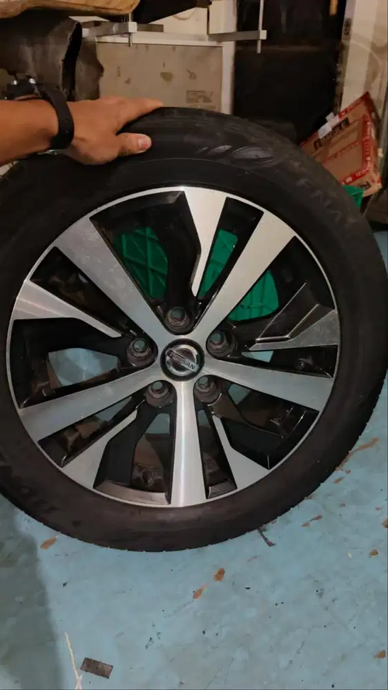 Velg nissan livina
