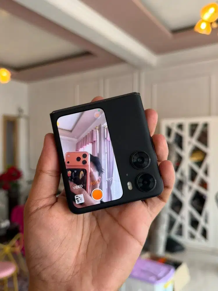 Oppo N2 Flip Istimewa