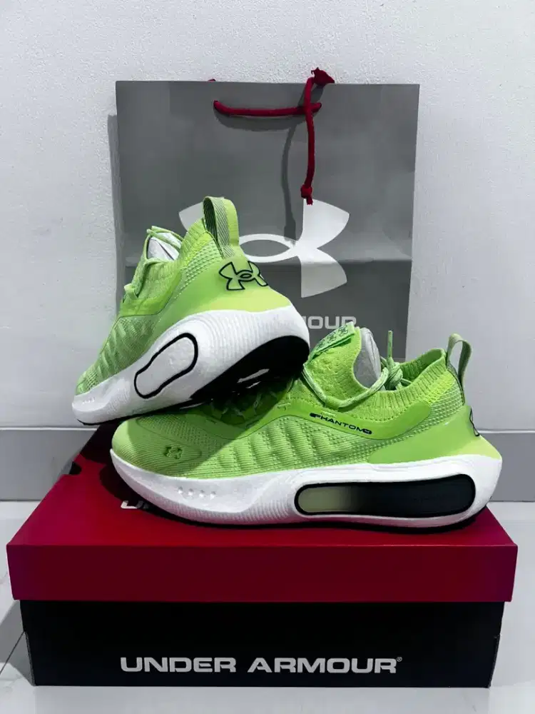 Sepatu Under Armour Phantom 4 (New 100% ORIGINAL UNDER ARMOUR)