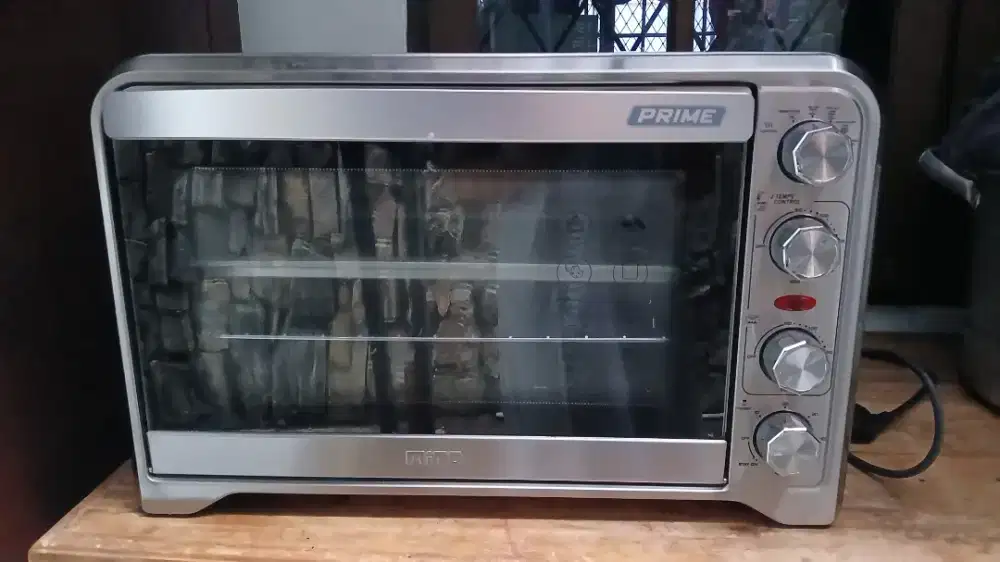 Oven listrik dan air fryer mito Mo50
