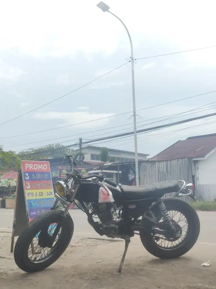 Custom Japstyle GL 125