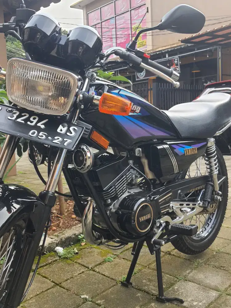 Rx king 2002 hitam