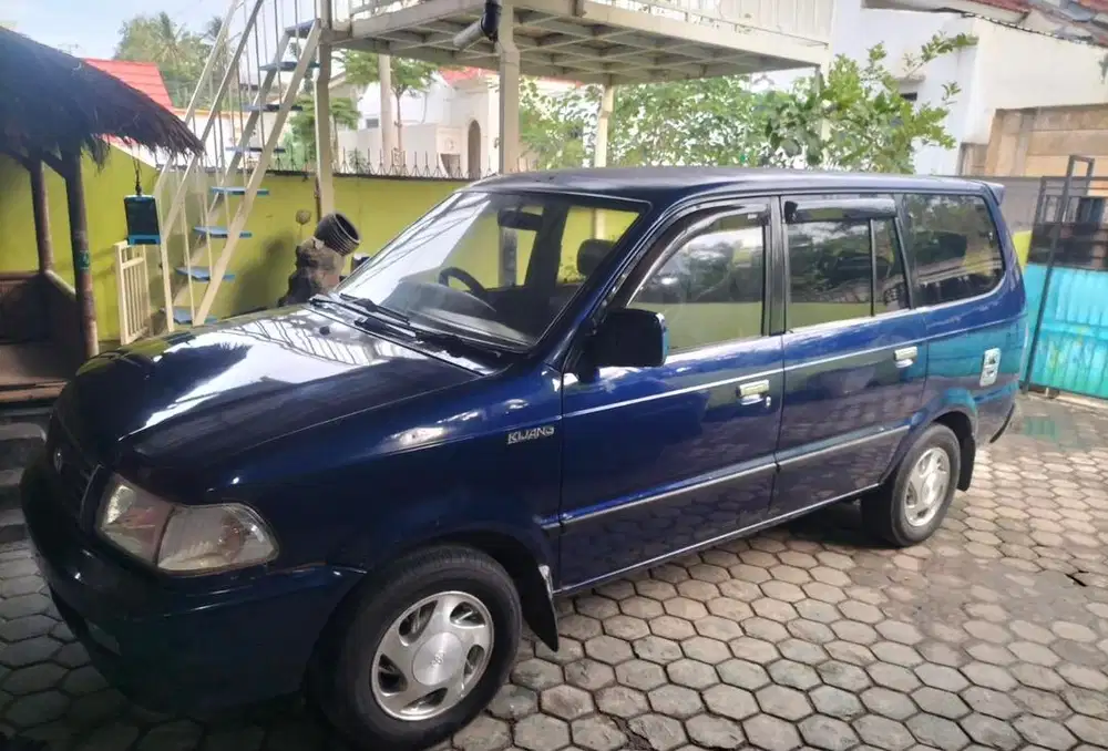 KIJANG LGX DIESEL 2001