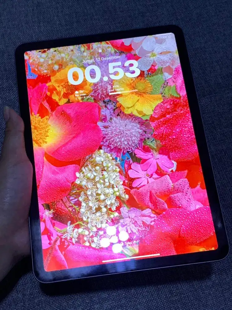 Apple iPad Air 5 / 5th Gen (M1) 64GB Space Gray - Garansi Inter