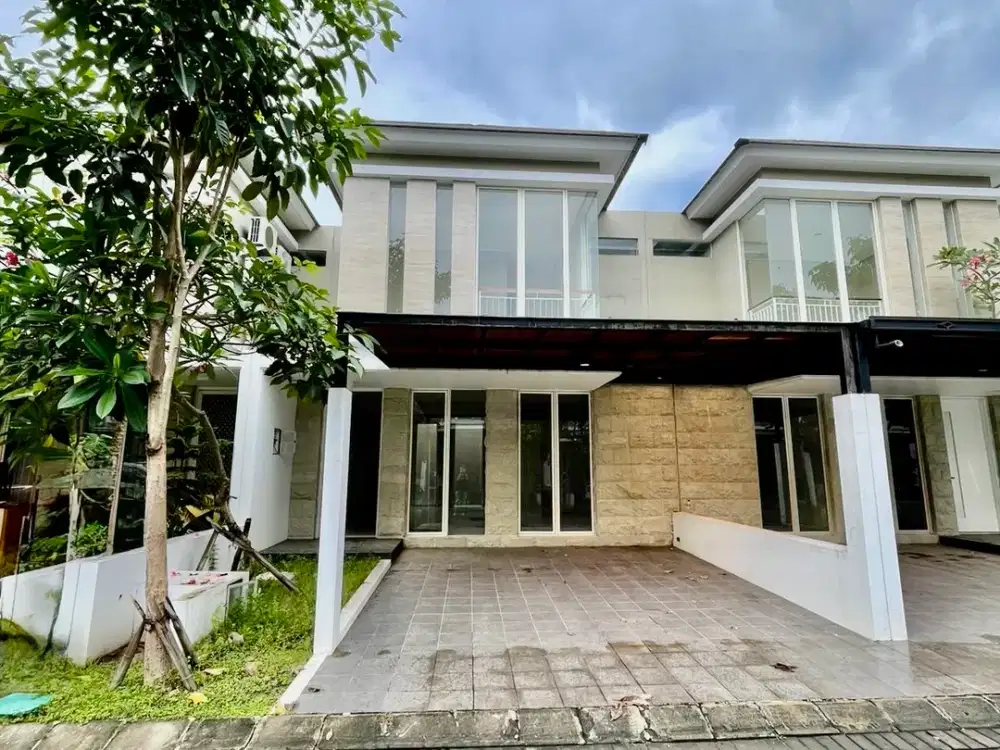 DIJUAL RUGI RUMAH GREENLAKE CITRALAND 2LT BARU GRESS MURAH WIYUNG