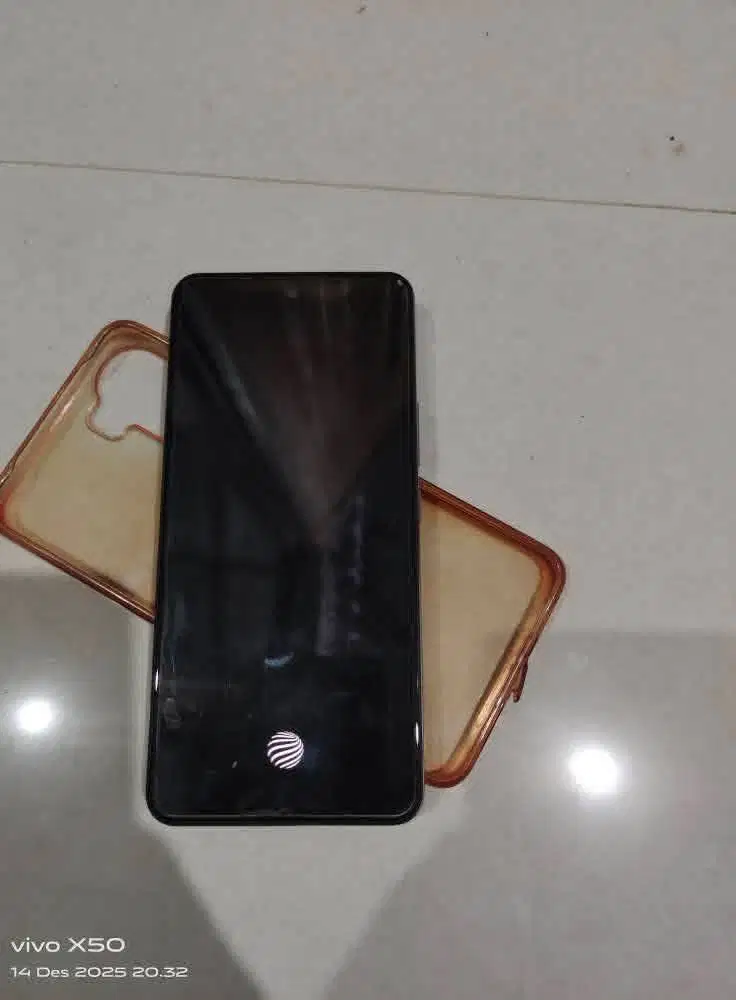 vivo v40 lite 5G fullset no minus  8/256 mint inbok hp sesuai difoto