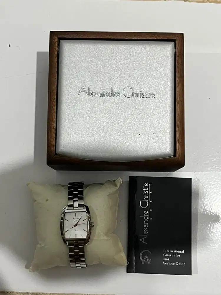 Jam Tangan Wanita Alexandre Christy