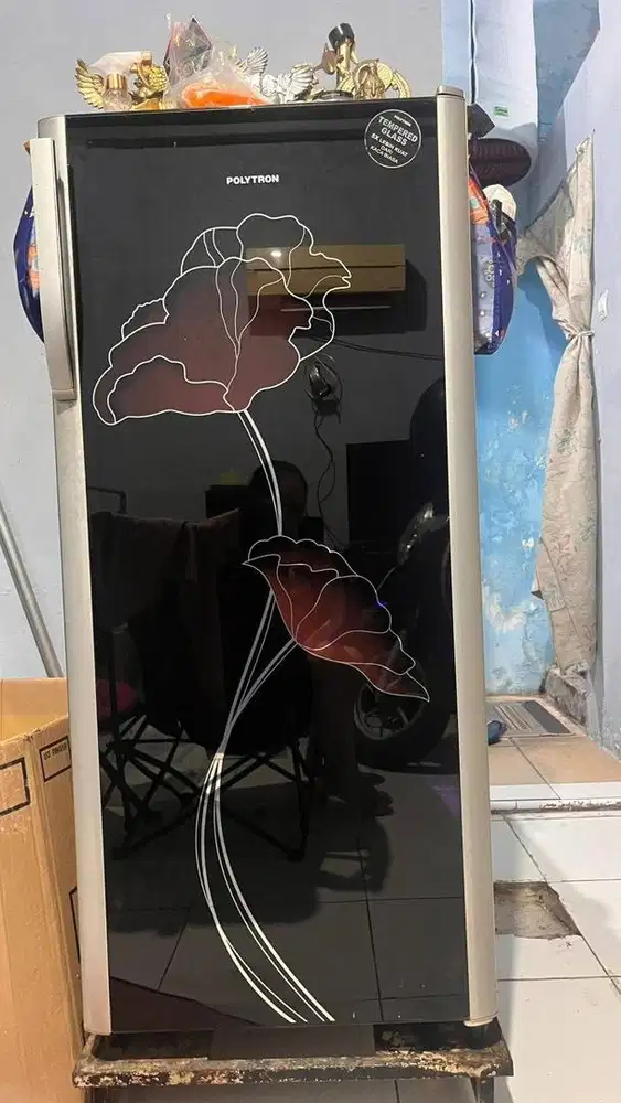 Dijual kulkas polytron 1 pintu