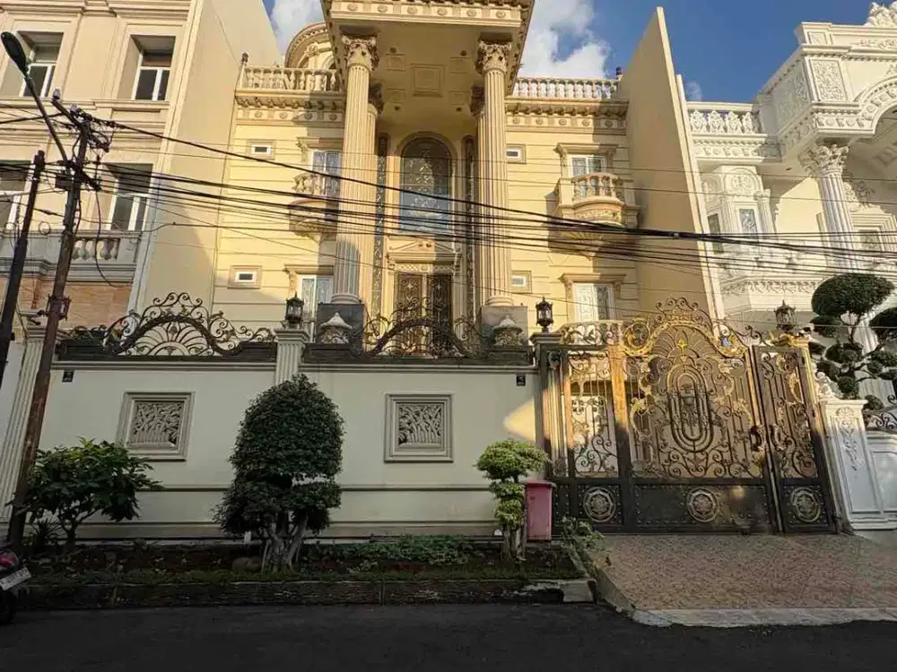 Rumah Mewah 4 Lantai Full Furnished Di Pluit Murni Jakarta Utara