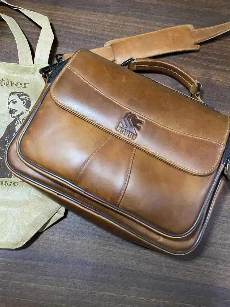 Tas Kulit Crazy Horse Reven masih mulus jarang dipake