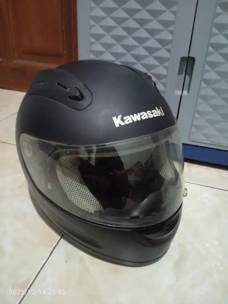 Helm Kawasaki Ninja Size L