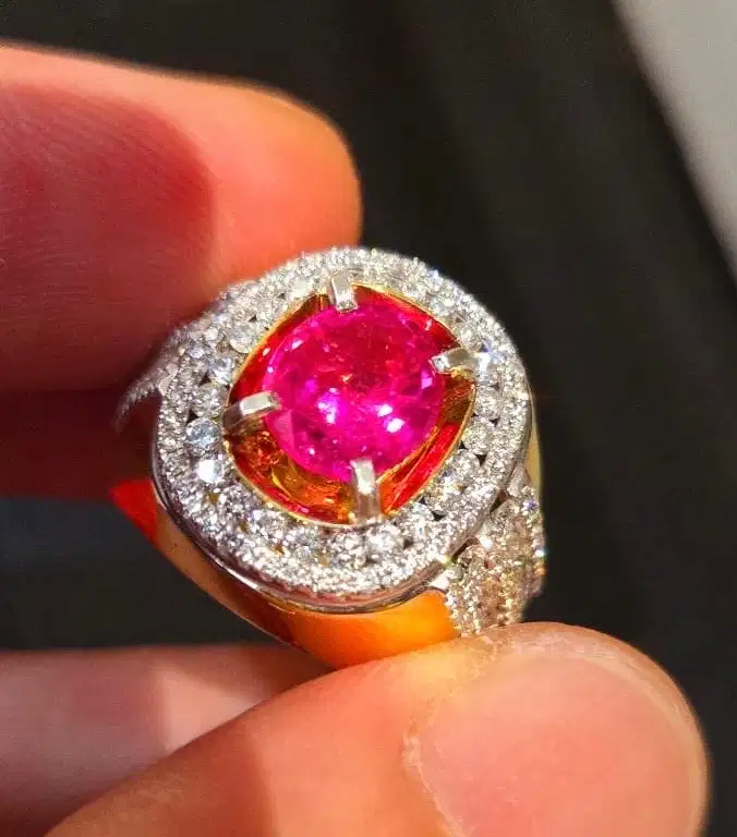 Natural Padparacha Saphire 2.34 ct Ring Gold Diamond Lama